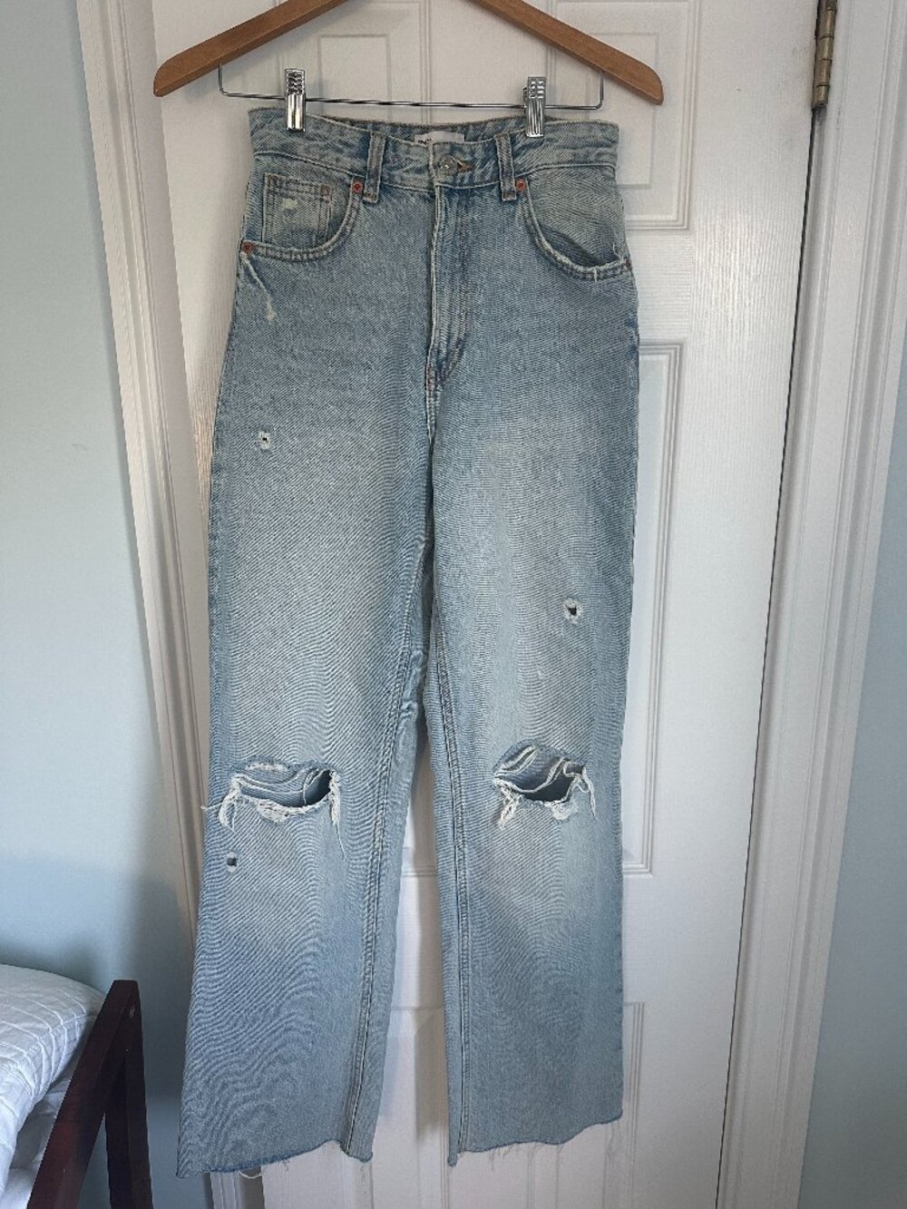 Zara Women's Blue Jeans